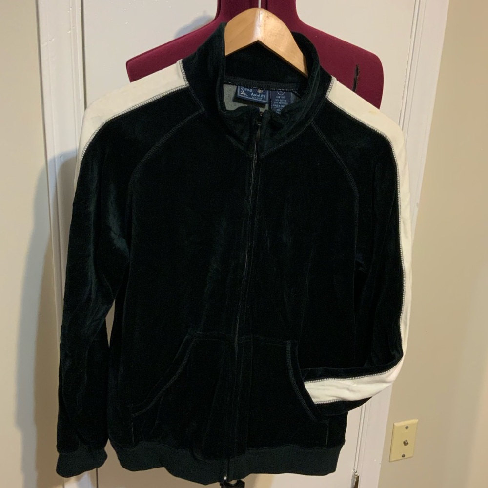 EUC Jane Ashley Zip-Up Velvet Black & White hoodie